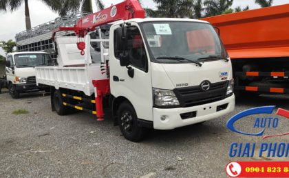 Xe tải HINO XZU730L 5 Tấn gắn cẩu UNIC UR-V345 3 Tấn 5 Khúc